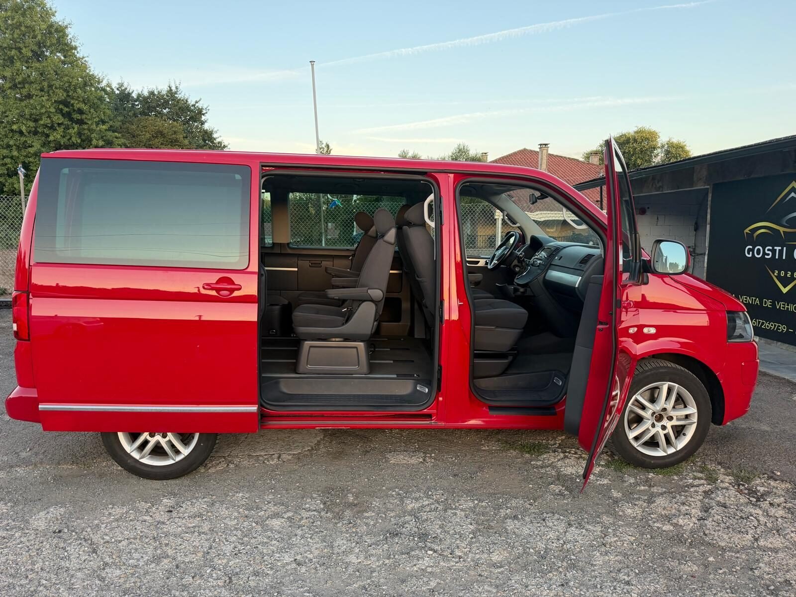 VOLKSWAGEN MULTIVAN 2.0 TDI 