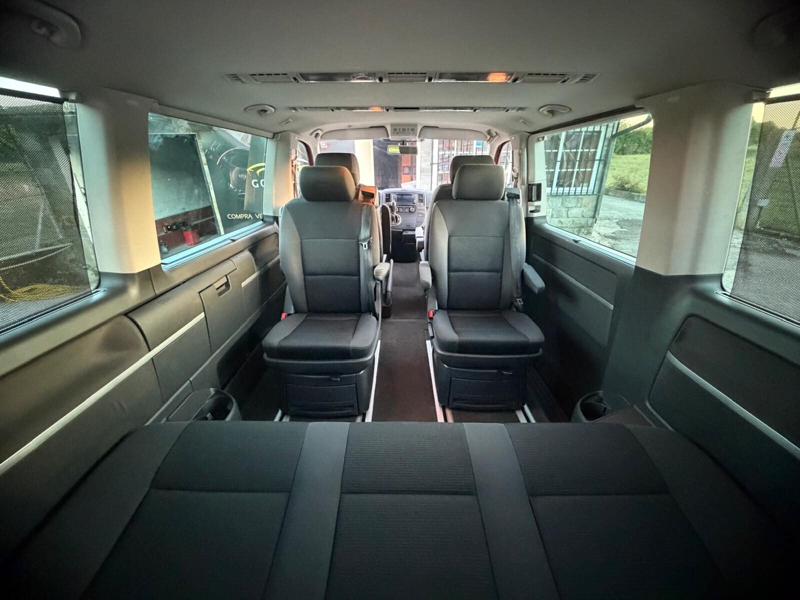 VOLKSWAGEN MULTIVAN 2.0 TDI 