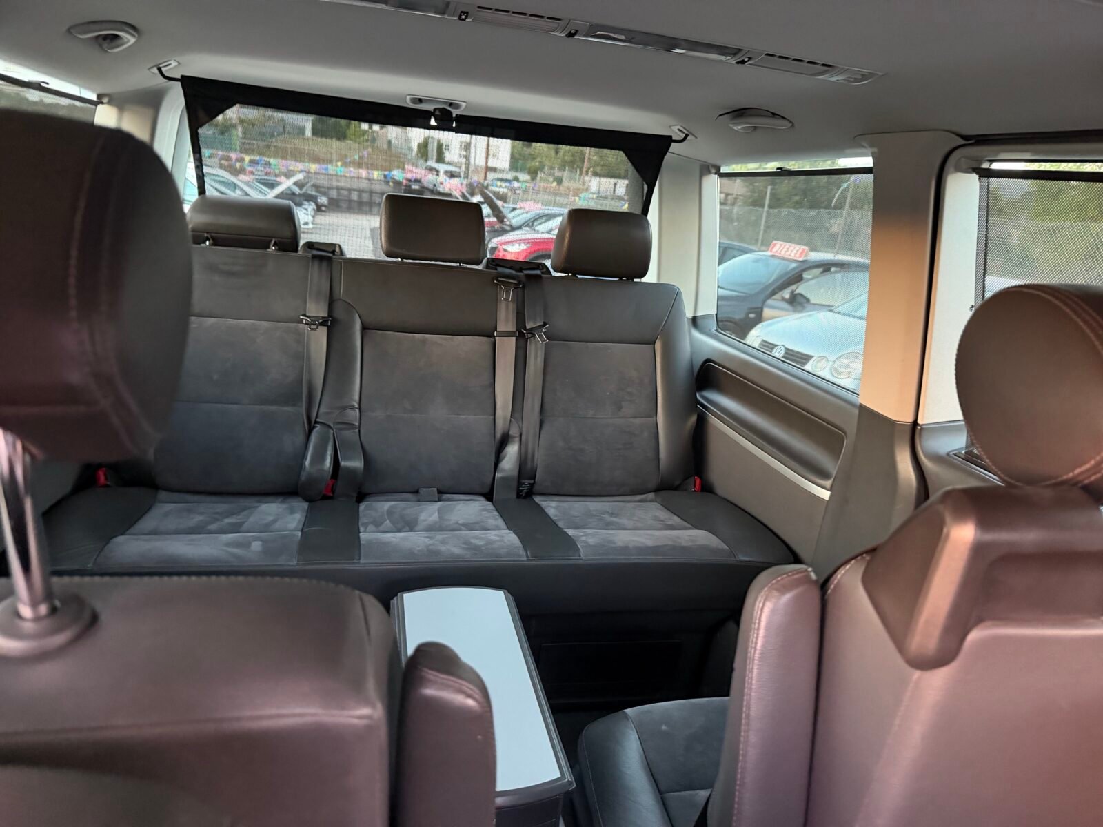 VOLKSWAGEN MULTIVAN 2.0TDI