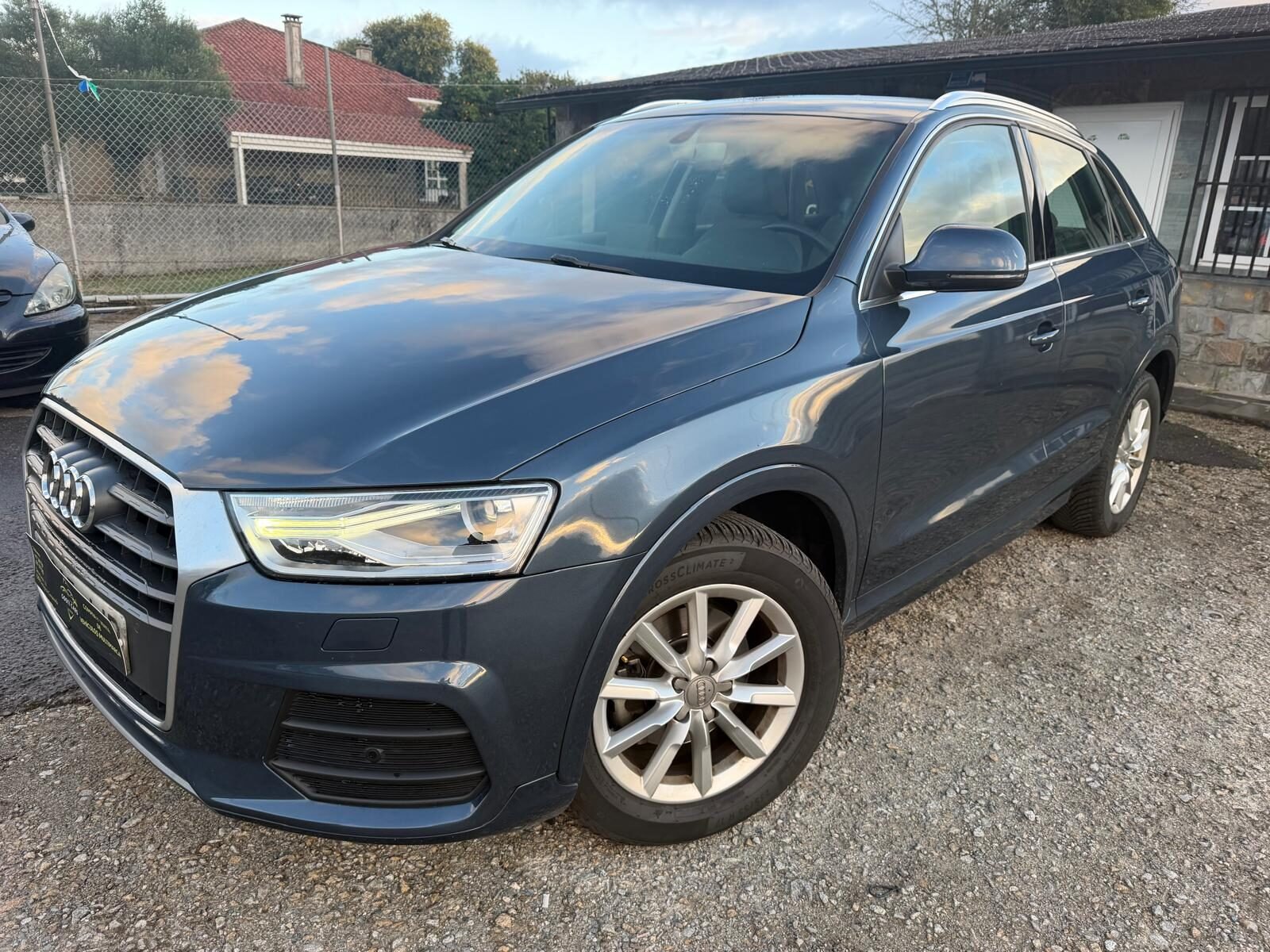 AUDI Q3 2.0 TDI