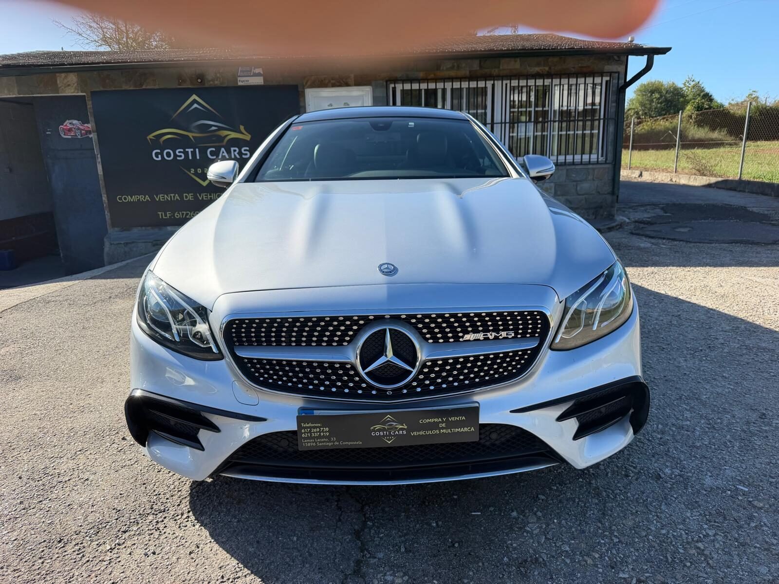 MERCEDES-BENZ E-class 220D AMG LINE
