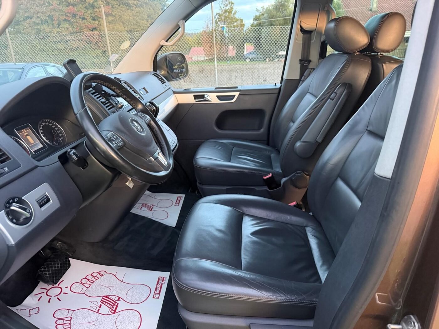 VOLKSWAGEN T5 MULTIVAN 2.0 TDI