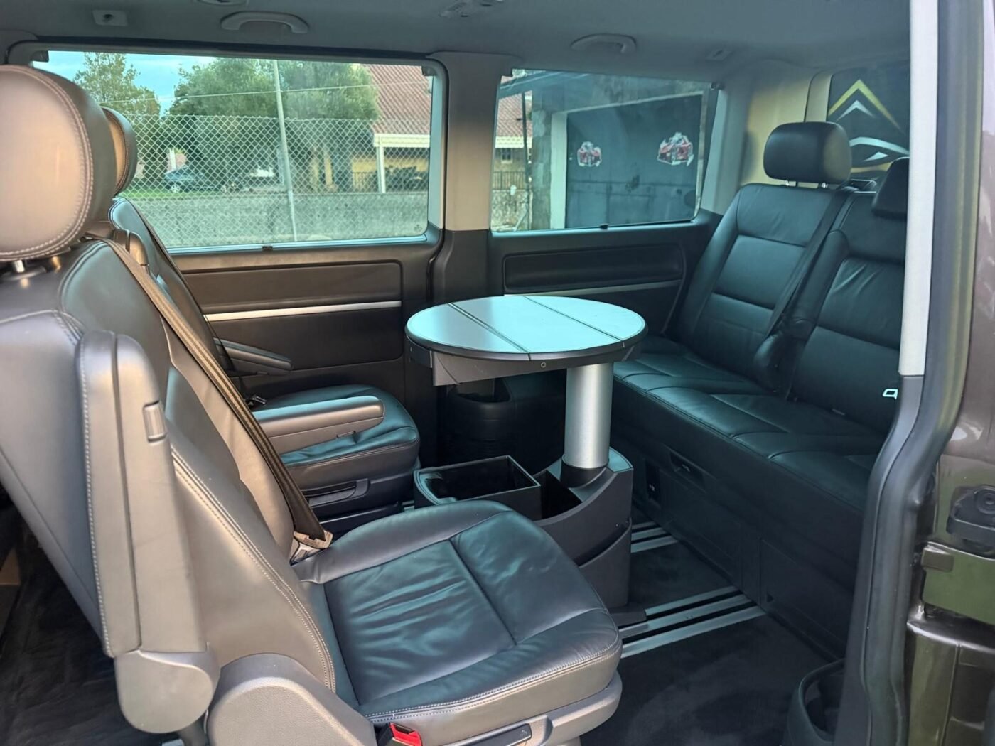 VOLKSWAGEN T5 MULTIVAN 2.0 TDI
