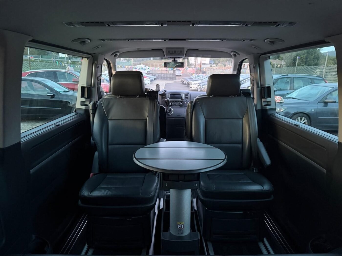 VOLKSWAGEN T5 MULTIVAN 2.0 TDI